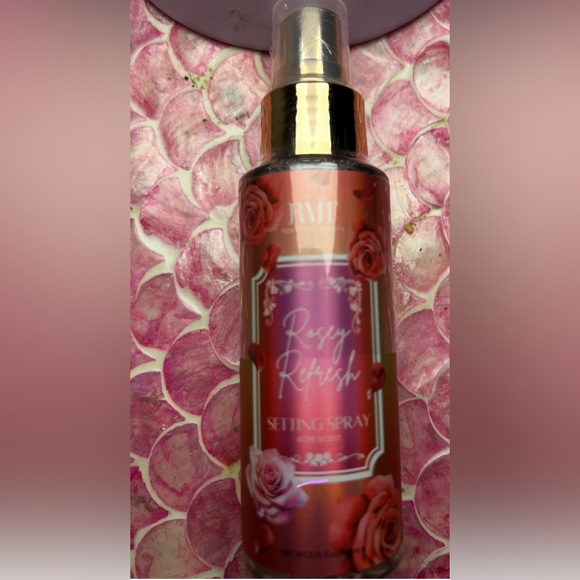 ROSEY TEFRESH-Infused Setting Spray - Picture 1 of 4